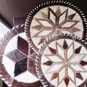 Round Patchwork Cowhide Trivet Mats Set of 3 - Brown & White Star Motif